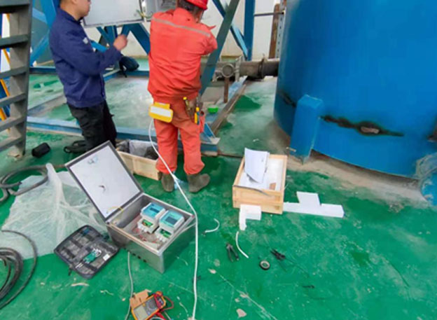 Na-22放射性儀表金礦充填攪拌桶下管道濃度測量工況案例(圖1) Na-22放射性儀表金礦充填攪拌桶下管道濃度測量工況案例(圖1)